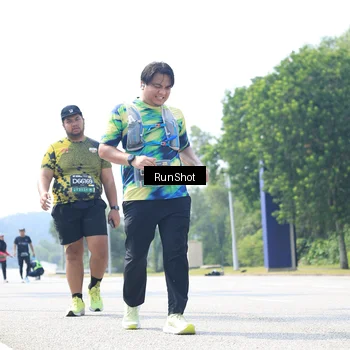 Runner Photo 6947029