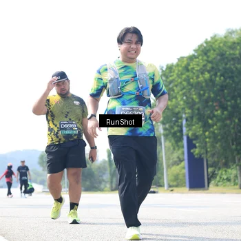 Runner Photo 6947033