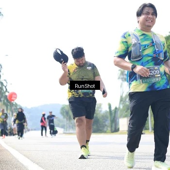 Runner Photo 6947035