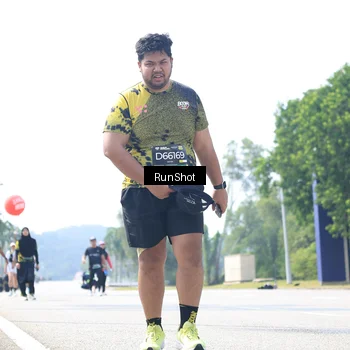 Runner Photo 6947041