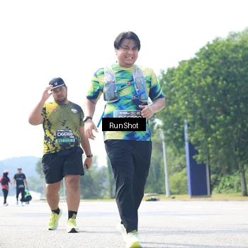 Runner Photo 6947067