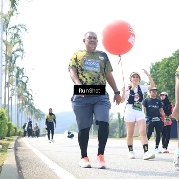Runner Photo 6947077