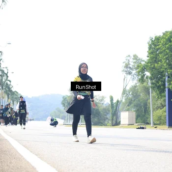 Runner Photo 6947096