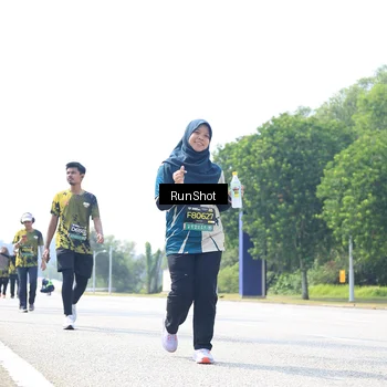 Runner Photo 6947118