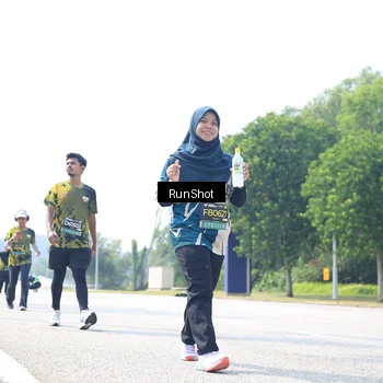 Runner Photo 6947122