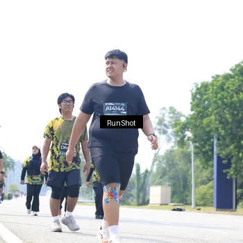 Runner Photo 6947145