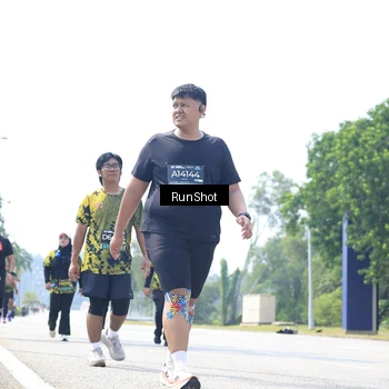 Runner Photo 6947146