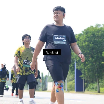 Runner Photo 6947153