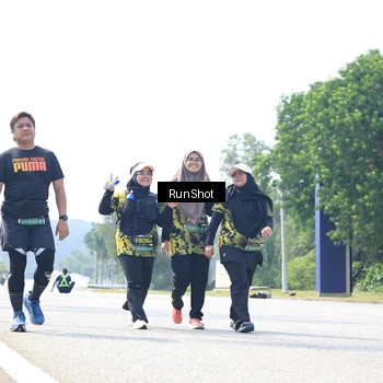 Runner Photo 6947173