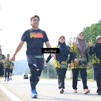 Runner Photo 6947189