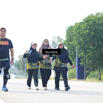 Runner Photo 6947205