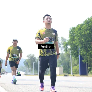 Runner Photo 6947210