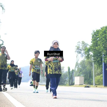 Runner Photo 6947239