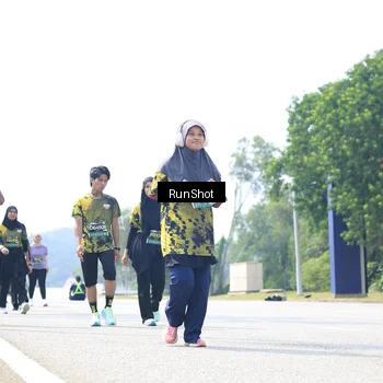 Runner Photo 6947245