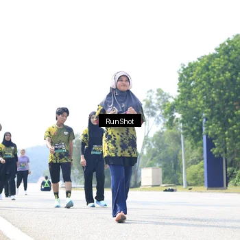 Runner Photo 6947247