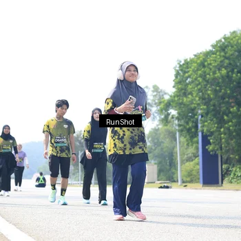 Runner Photo 6947249