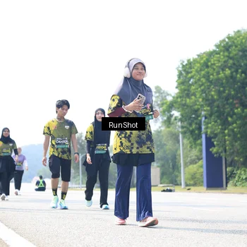 Runner Photo 6947250
