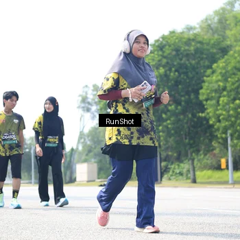 Runner Photo 6947256