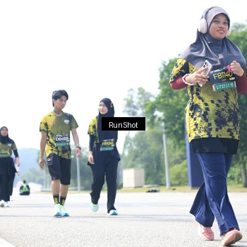 Runner Photo 6947260