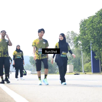 Runner Photo 6947267