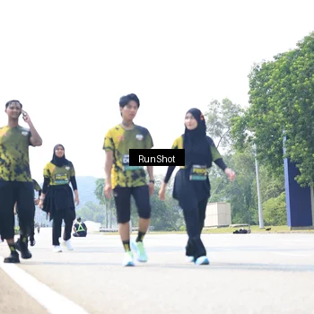 Runner Photo 6947273
