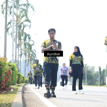 Runner Photo 6947290