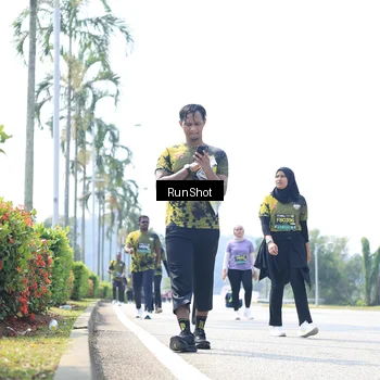 Runner Photo 6947293