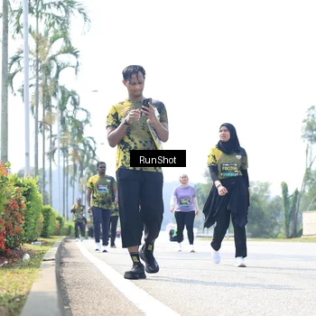 Runner Photo 6947297