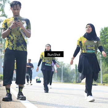 Runner Photo 6947315