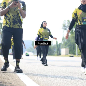 Runner Photo 6947322