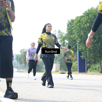 Runner Photo 6947330