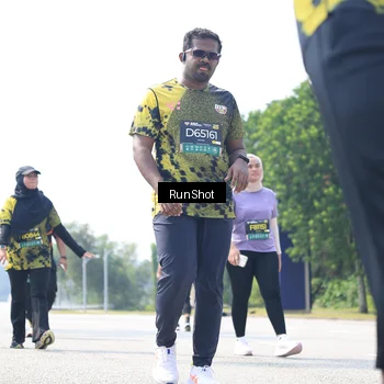 Runner Photo 6947351