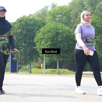 Runner Photo 6947383