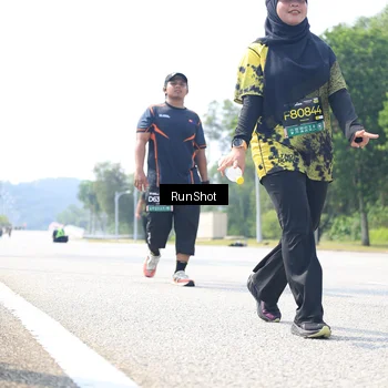 Runner Photo 6947384