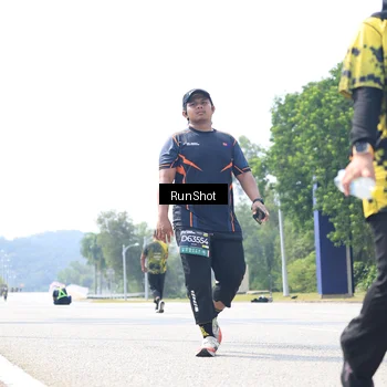 Runner Photo 6947388