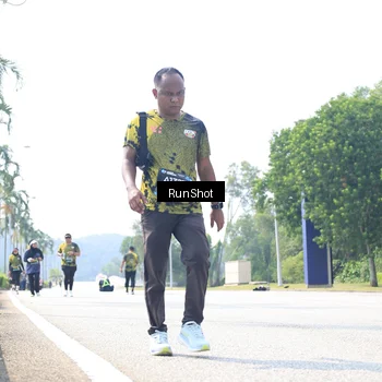 Runner Photo 6947422