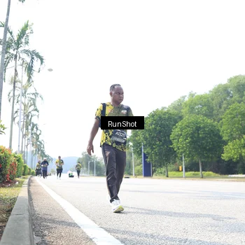 Runner Photo 6947427