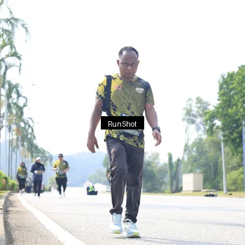 Runner Photo 6947432