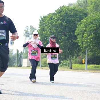 Runner Photo 6947480