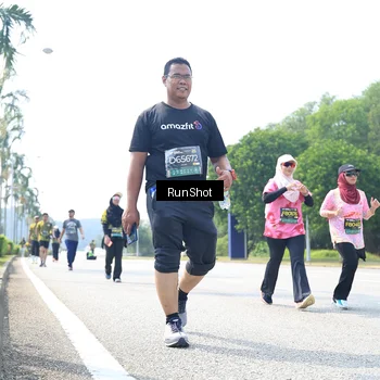 Runner Photo 6947489