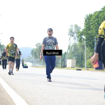 Runner Photo 6947528