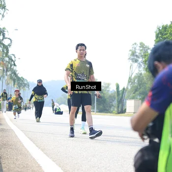 Runner Photo 6947555