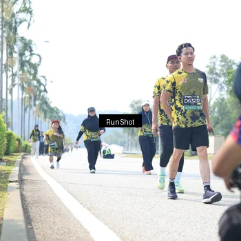 Runner Photo 6947565