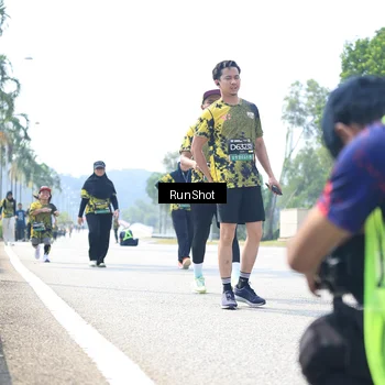 Runner Photo 6947567