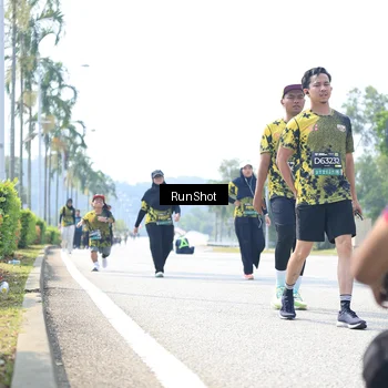 Runner Photo 6947568
