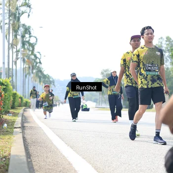 Runner Photo 6947569