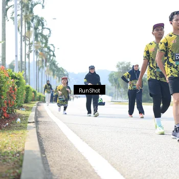 Runner Photo 6947572