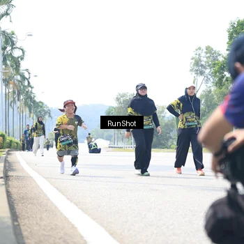 Runner Photo 6947589
