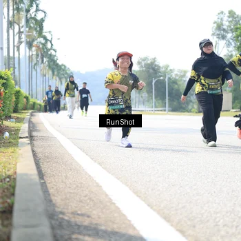 Runner Photo 6947599