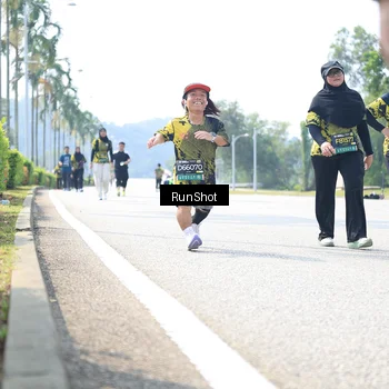 Runner Photo 6947601